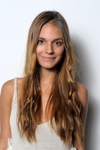 凯特琳·斯塔西 Caitlin Stasey