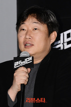 赵东五 Dong-oh Jo