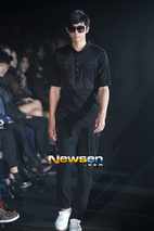 申敏哲 Min-cheol Shin