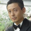 王