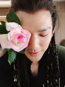 《孤芳不自赏》片场照