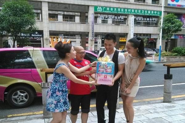 《幸运快的》剧照