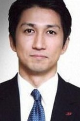 神尾佑