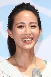 张钧甯