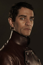 詹姆斯·弗莱恩 James Frain