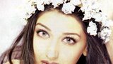 索娜丽·本达里 Sonali Bendre