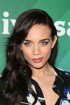 汉娜·乔恩·卡门 Hannah John-Kamen