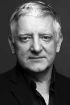 西蒙·拉塞尔·比尔 Simon Russell Beale