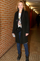 西尔薇·泰斯图德 Sylvie Testud