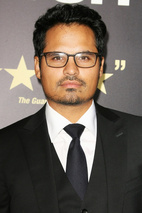 迈克尔·佩纳 Michael Peña 图片