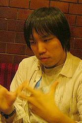 向井康介