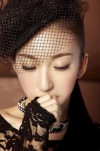 李宛仪 Wanyi Li