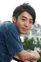 安田龙彦