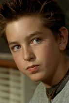 尼可拉斯·博朗 Nicholas Braun