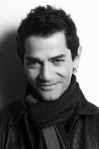 詹姆斯·弗莱恩 James Frain