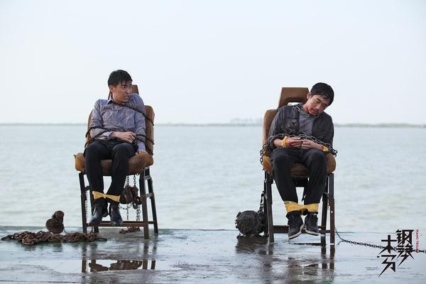 《钢琴木马》剧照