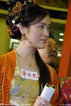 向海岚 Anne Heung