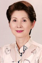 蓝泽绢江