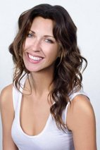 玛戈·斯蒂雷 Margo Stilley