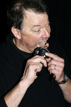 乔纳森·弗雷克斯 Jonathan Frakes