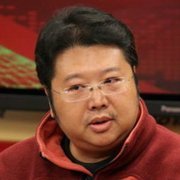 李威