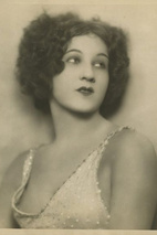 弗劳拉·罗博森 Flora Robson
