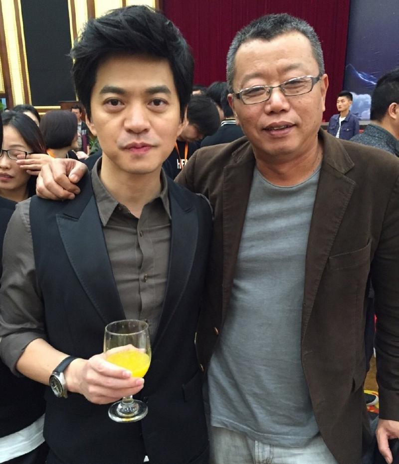 李健 Jian Li