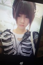 冯薪朵 Xinduo Feng