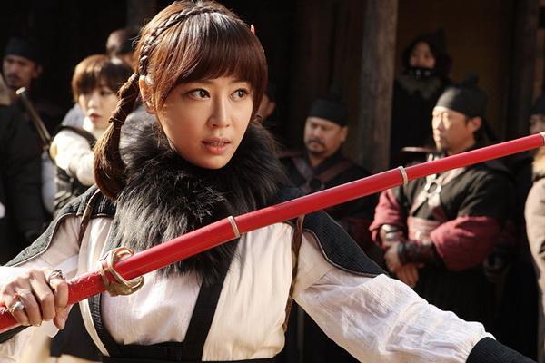 《朝鲜美女三剑客》剧照