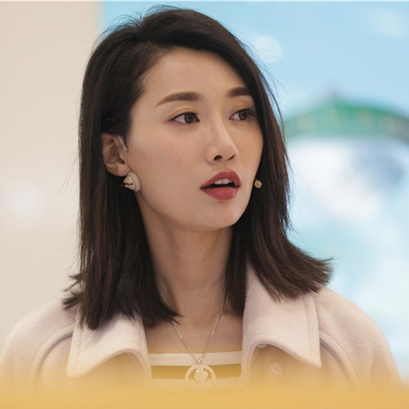  李斯羽