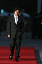 罗泓轸 Hong-jin Na