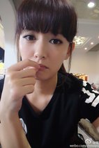 周奇奇 Qiqi Zhou