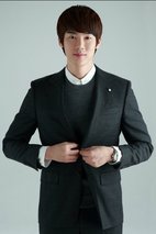柳演锡 Yeon-Seok Yoo