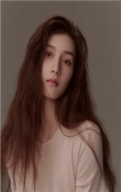 闻小瑶