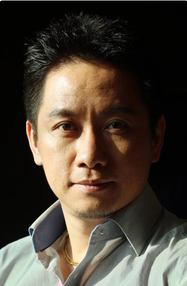  秦明亮