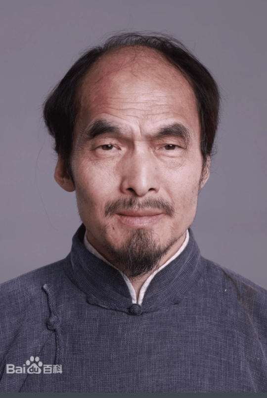 万鹤言