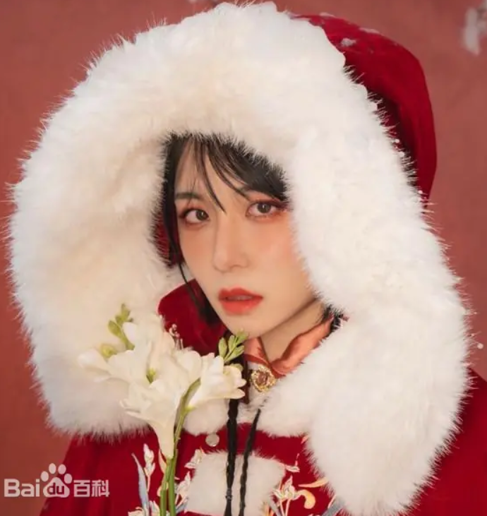  六太太