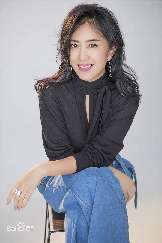 李天余 