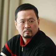 鲁坚