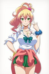 八女由佳奈