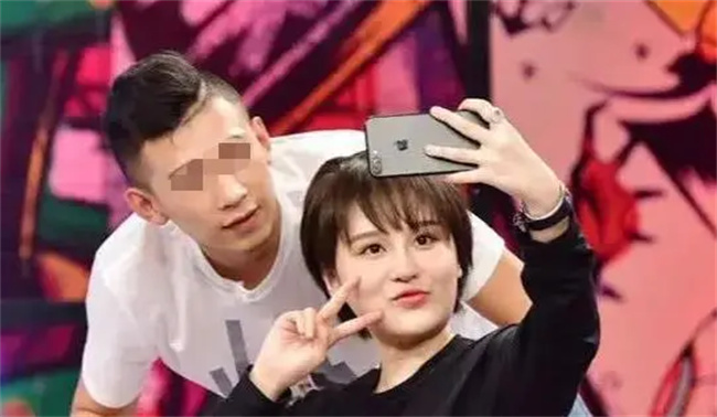 赵本山女儿球球称结婚不要彩礼:肯定没我有钱